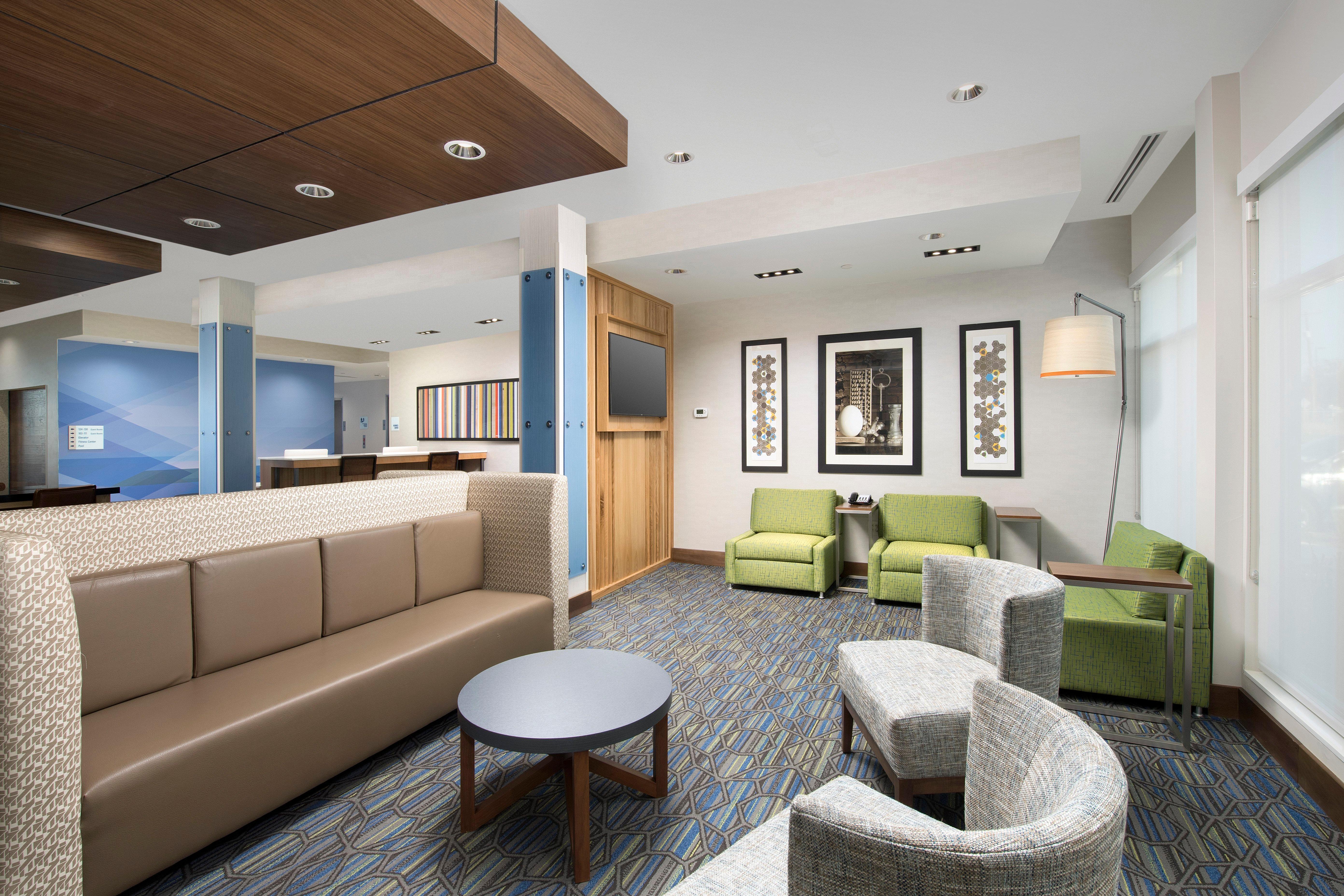 Holiday Inn Express & Suites San Antonio North-Windcrest By Ihg Exterior photo
